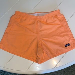 Patagonia coral orange baggies shorts